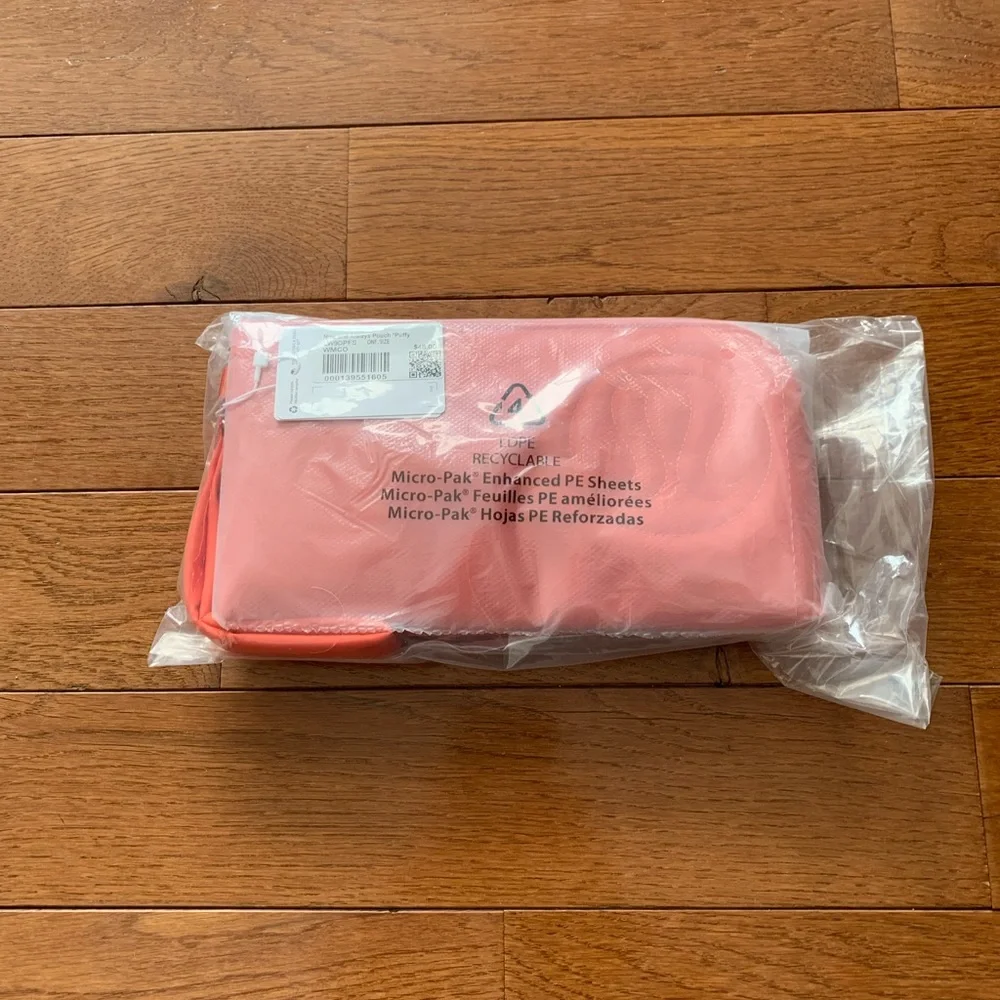 🌞LULULEMON NOW AND ALWAYS POUCH/BAG*PUFFY-WARM CORAL🌞 - Picture 8 of 11